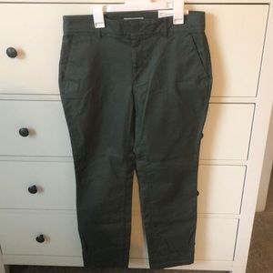 Loft girlfriend chino pants in green